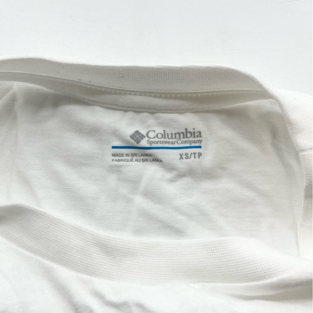 Columbia T-Shirt Womens XS White 100% Cotton North Cascades Relaxed Tee NWT - Picture 3 of 6